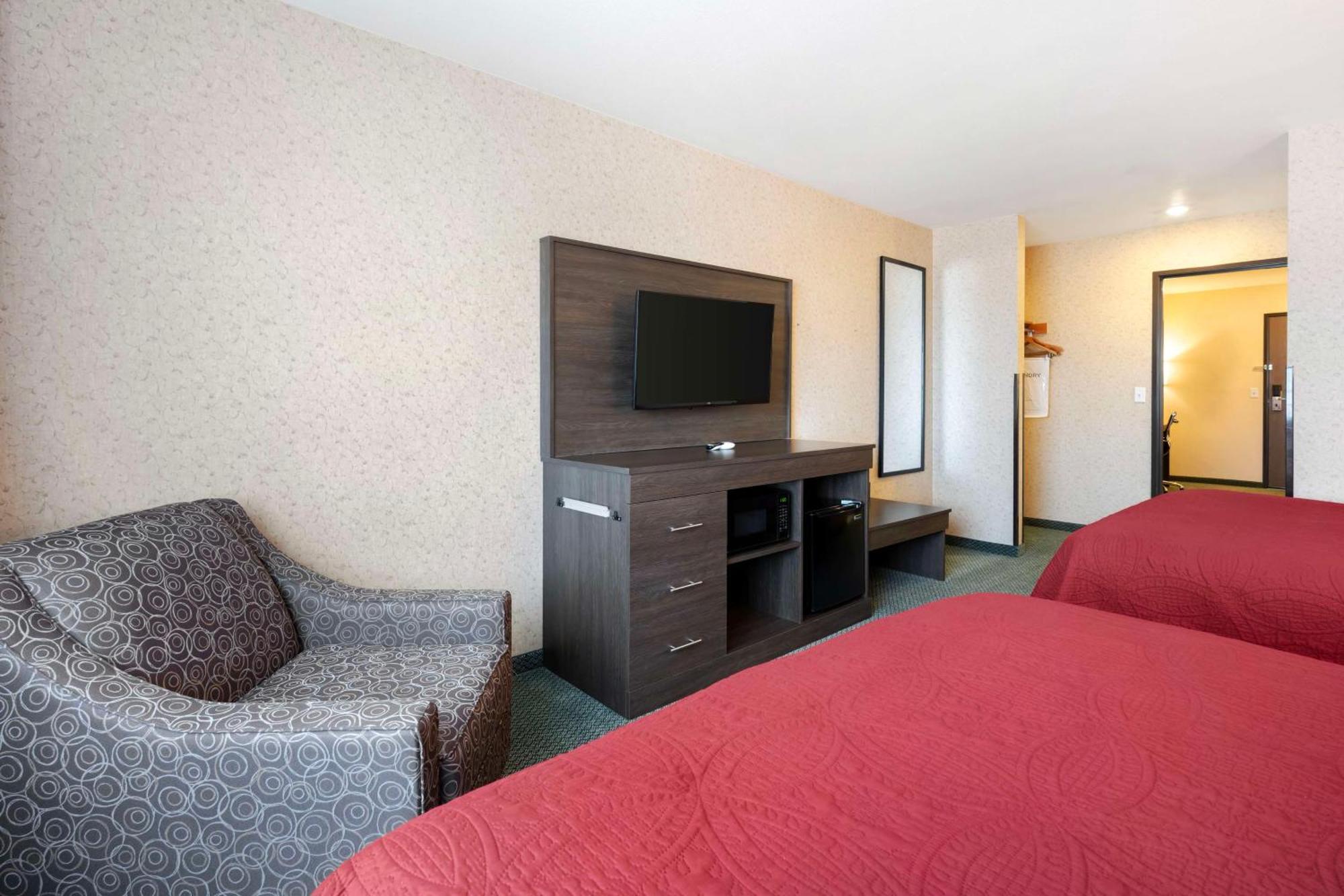 Surestay Plus By Best Western Enterprise Bagian luar foto