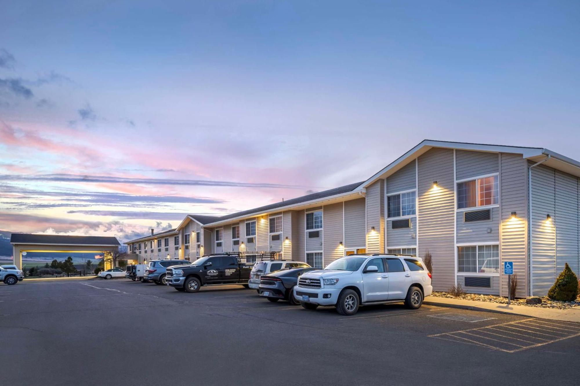 Surestay Plus By Best Western Enterprise Bagian luar foto