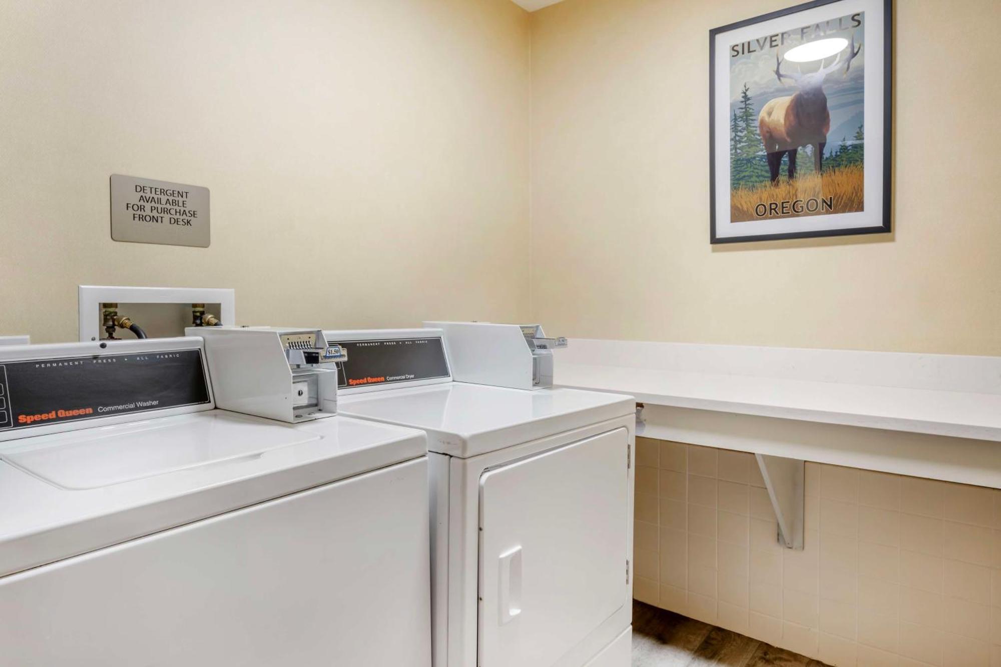 Surestay Plus By Best Western Enterprise Bagian luar foto